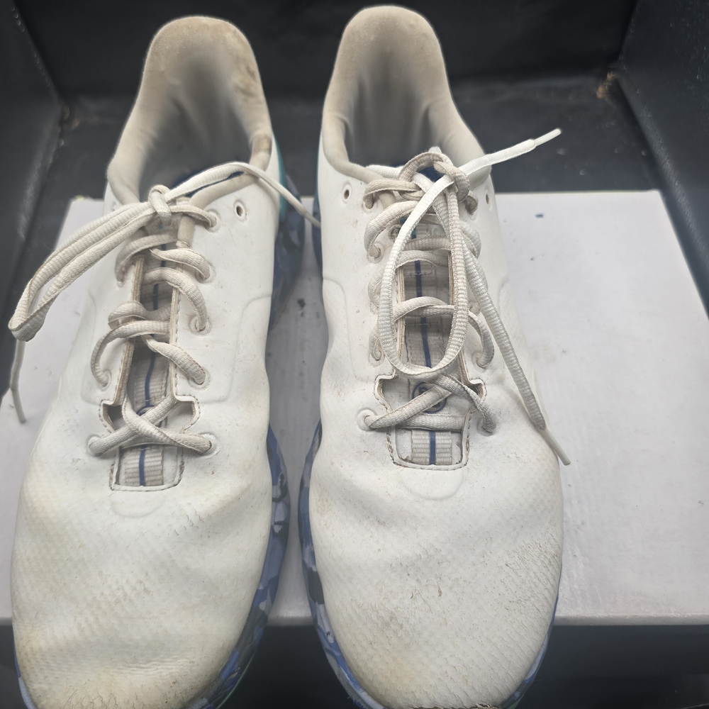 White‎ Athletic Shoes